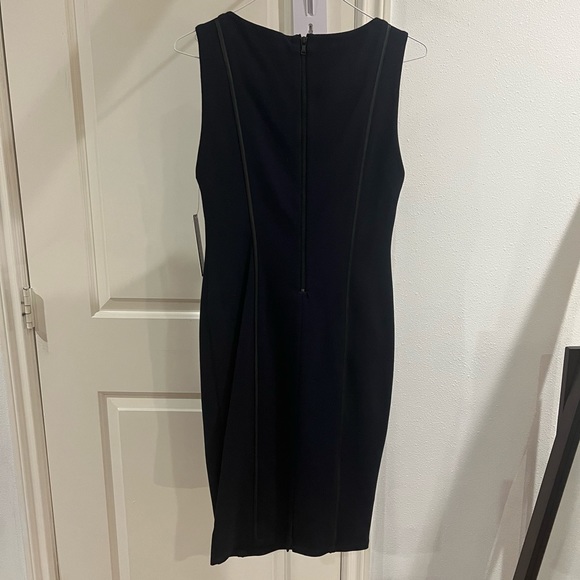 NWT alice & olivia Constance navy Leather Piping Knit  Dress - Picture 3 of 10